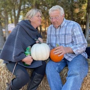 Meet your Posher, Rhonda